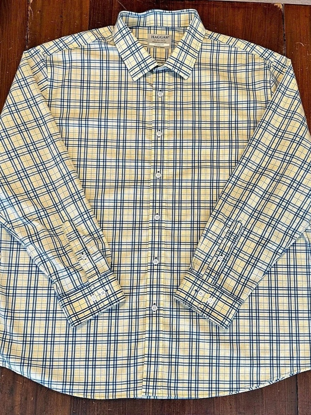 Haggar Classic Fit Plaid Button Up Long Sleeve Shirt Men's Size 18-18.5 34/35
